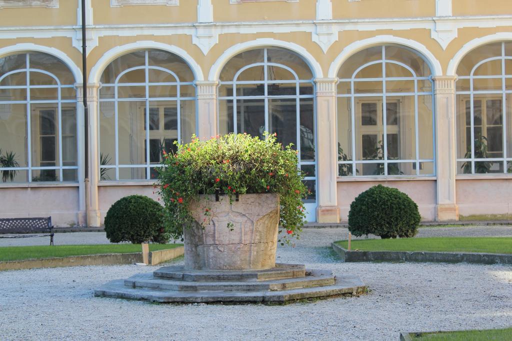 Casa Don Guanella Cadrezzate Exterior foto